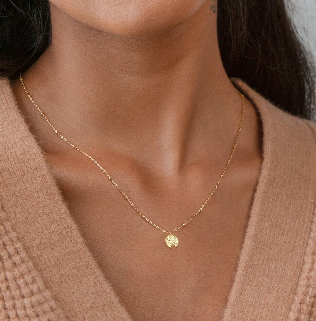 Leo Zodiac Pendant Beady Necklace