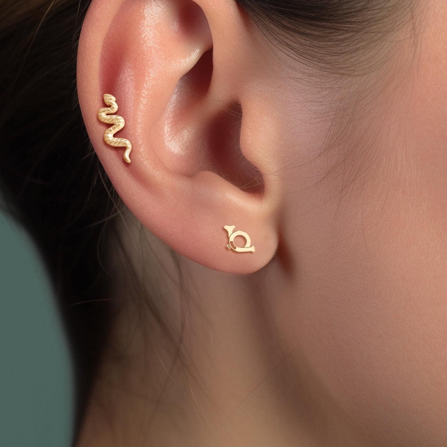French Horn Stud