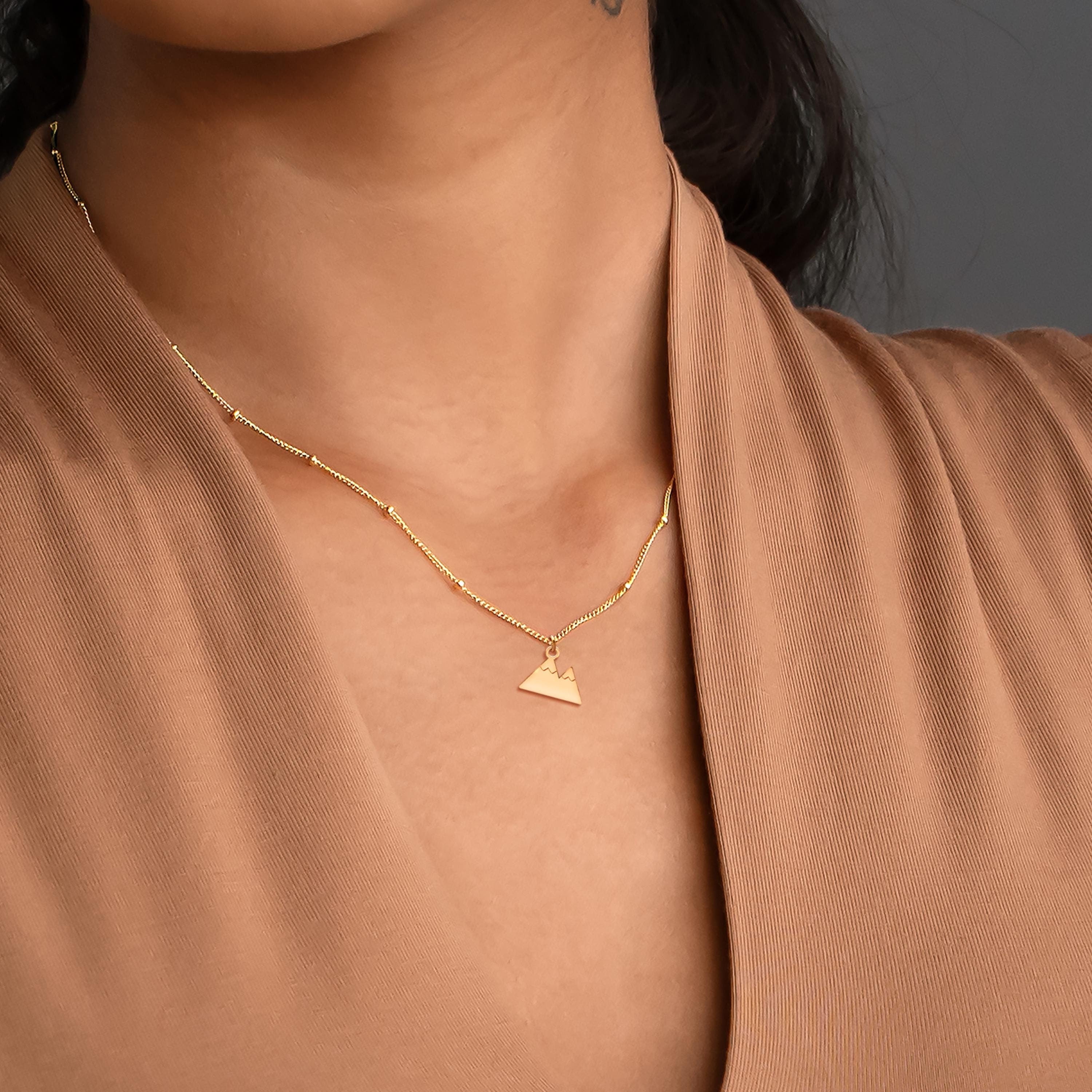 Mountain Range Pendant Beady Necklace