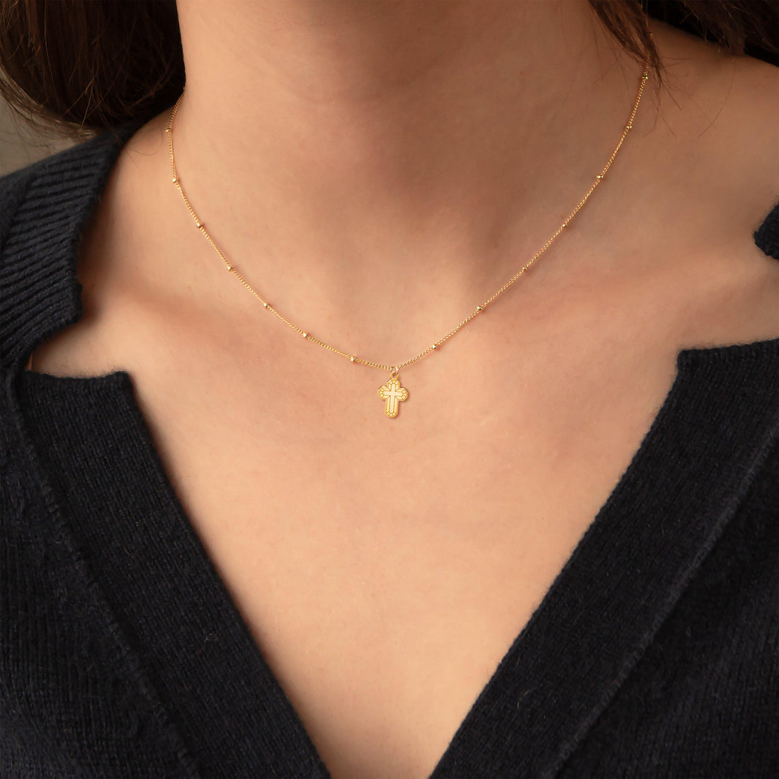 Faceted Cross Pendant Beady Necklace