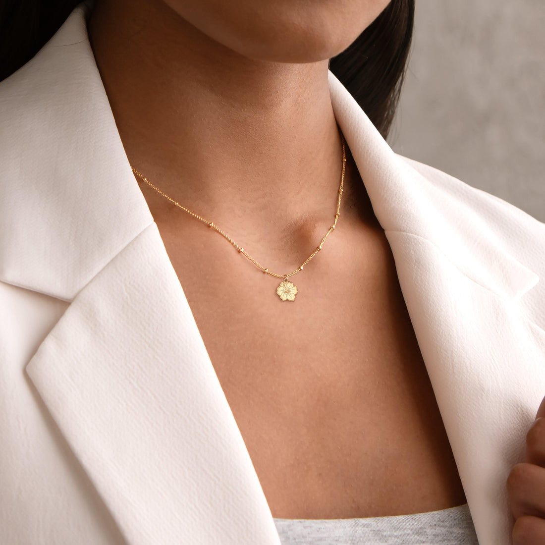 Flower Pendant Beady Necklace