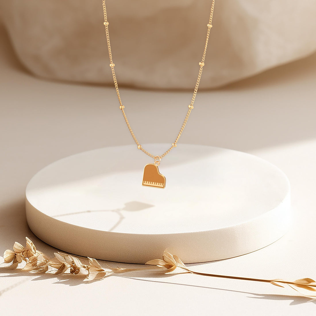 Grand Piano Classic Pendant Beady Necklace