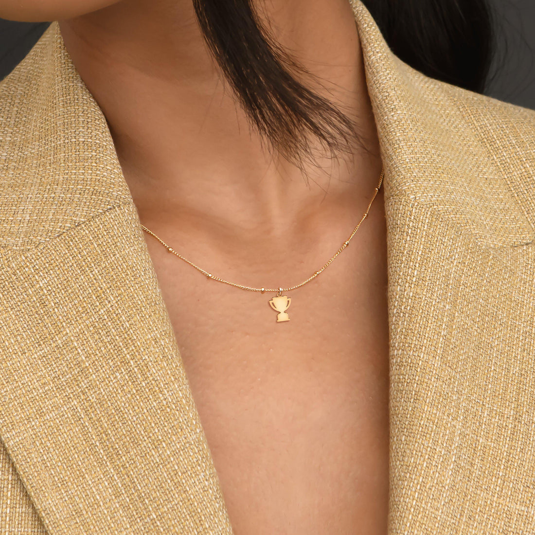 Trophy Pendant Beady Necklace
