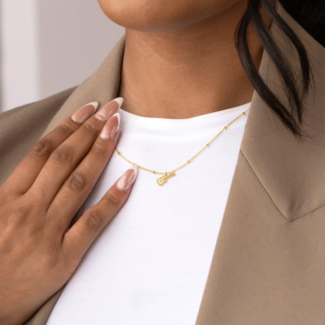 Electric Guitar Pendant Beady Necklace