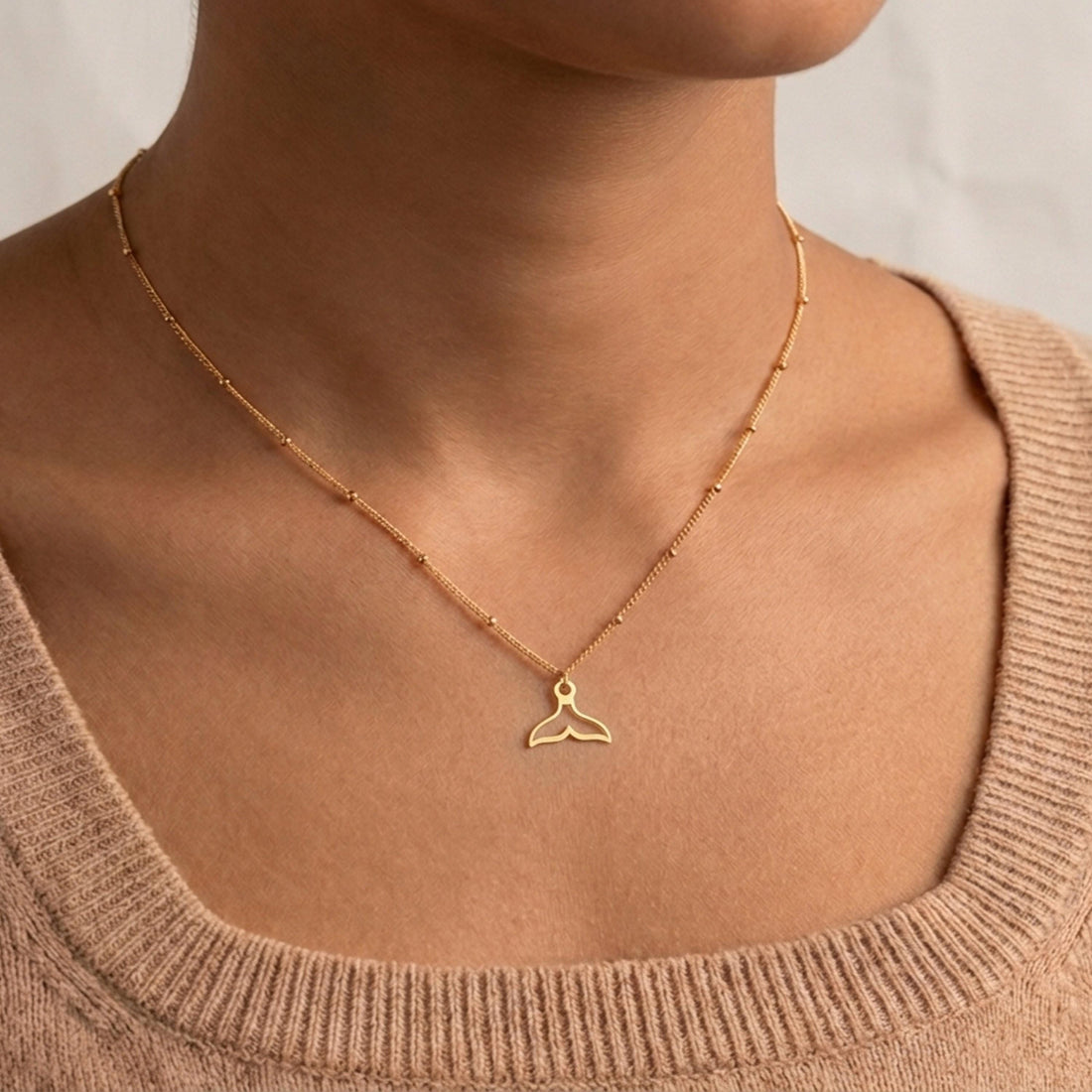 Whale Tail Cutout Beady Necklace