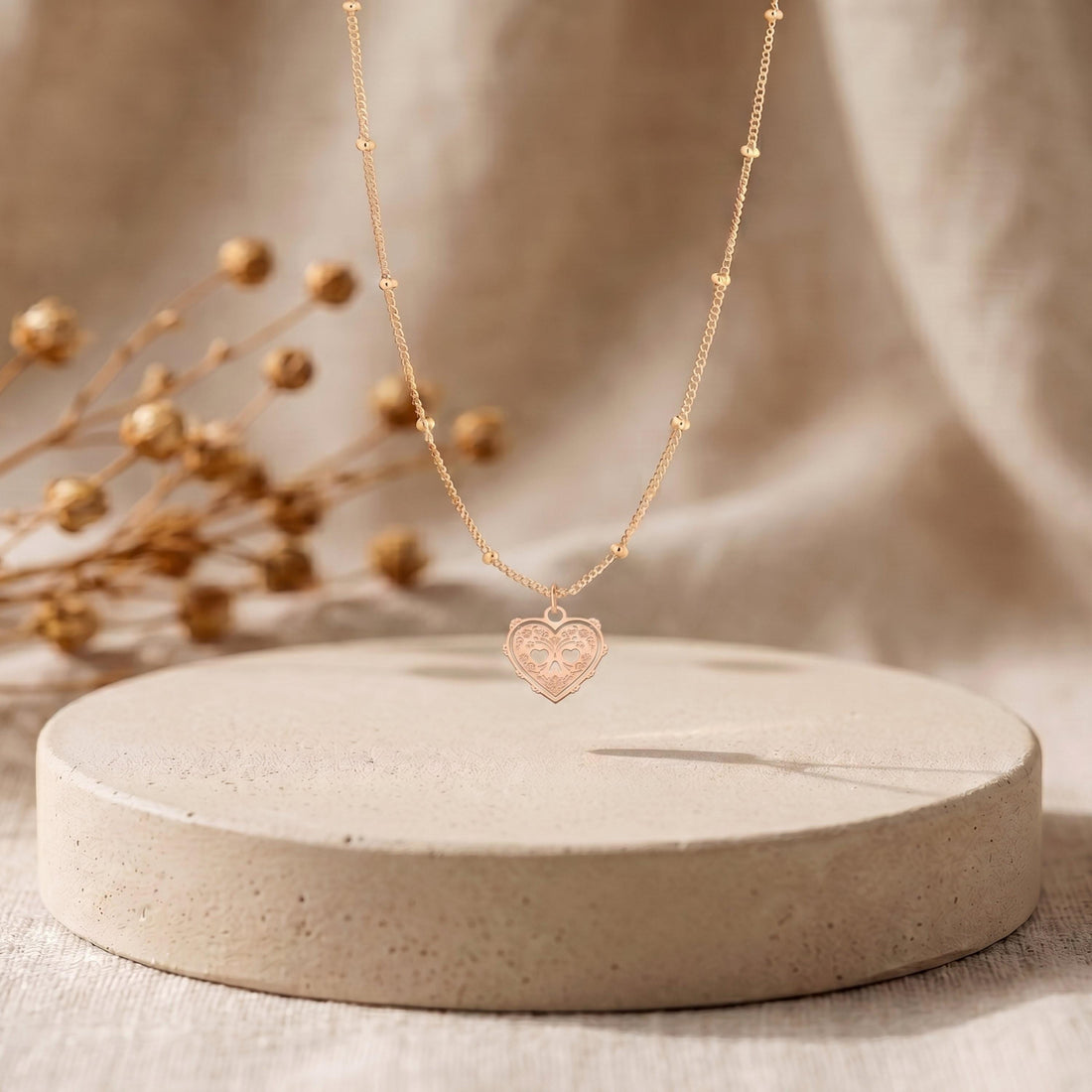 Filigree Heart Pendant Necklace