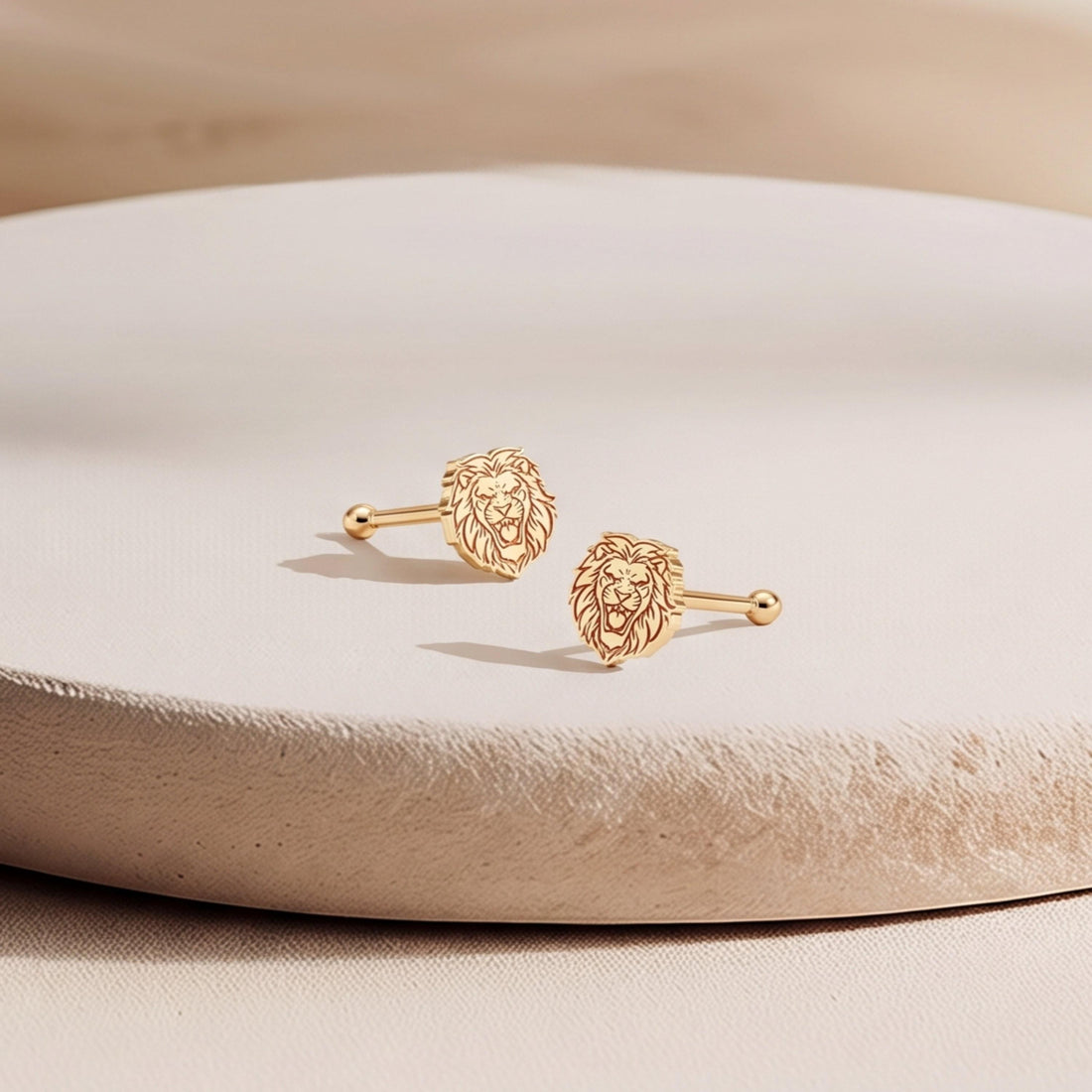 Roaring Lion Head Stud Earrings