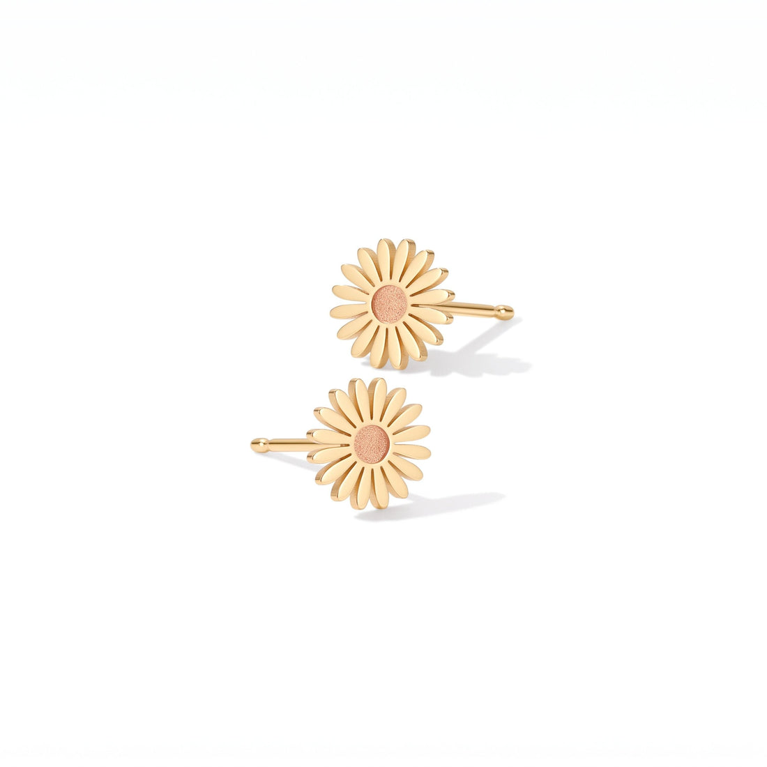 Daisy Flower Charm Stud Earrings