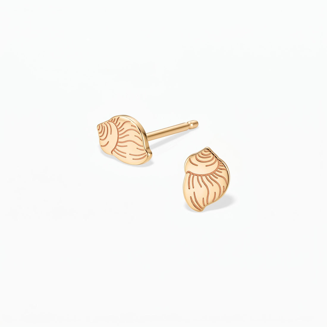 Conch Shell Charm Stud Earrings