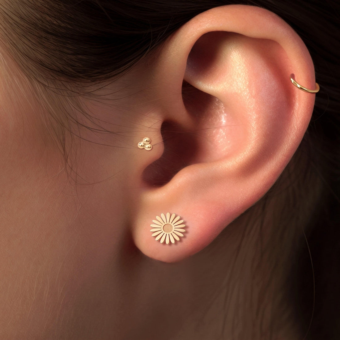Daisy Flower Charm Stud Earrings