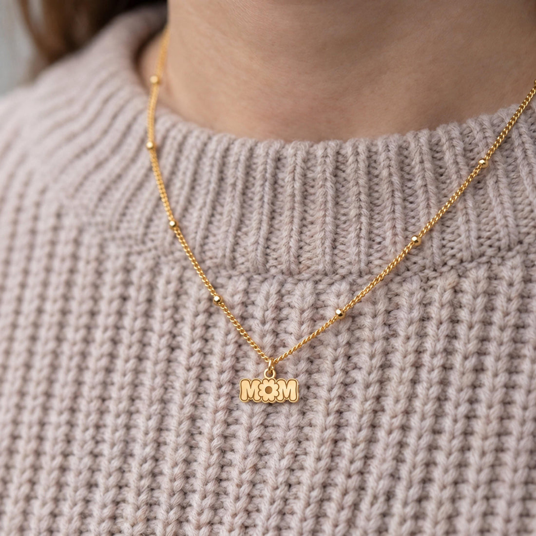 Mom Flower Charm Necklace