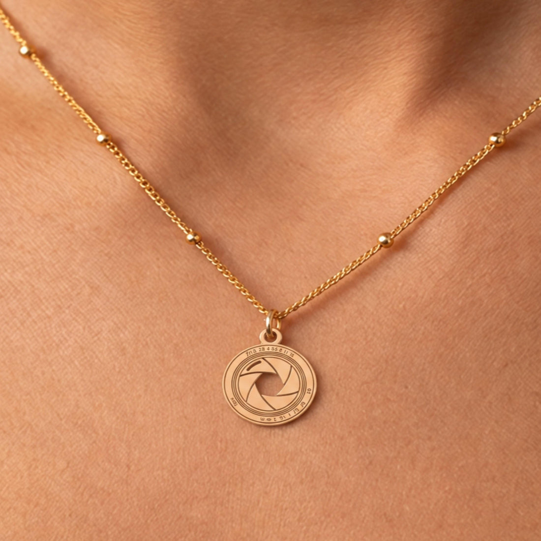 Camera Aperture Beady Necklace