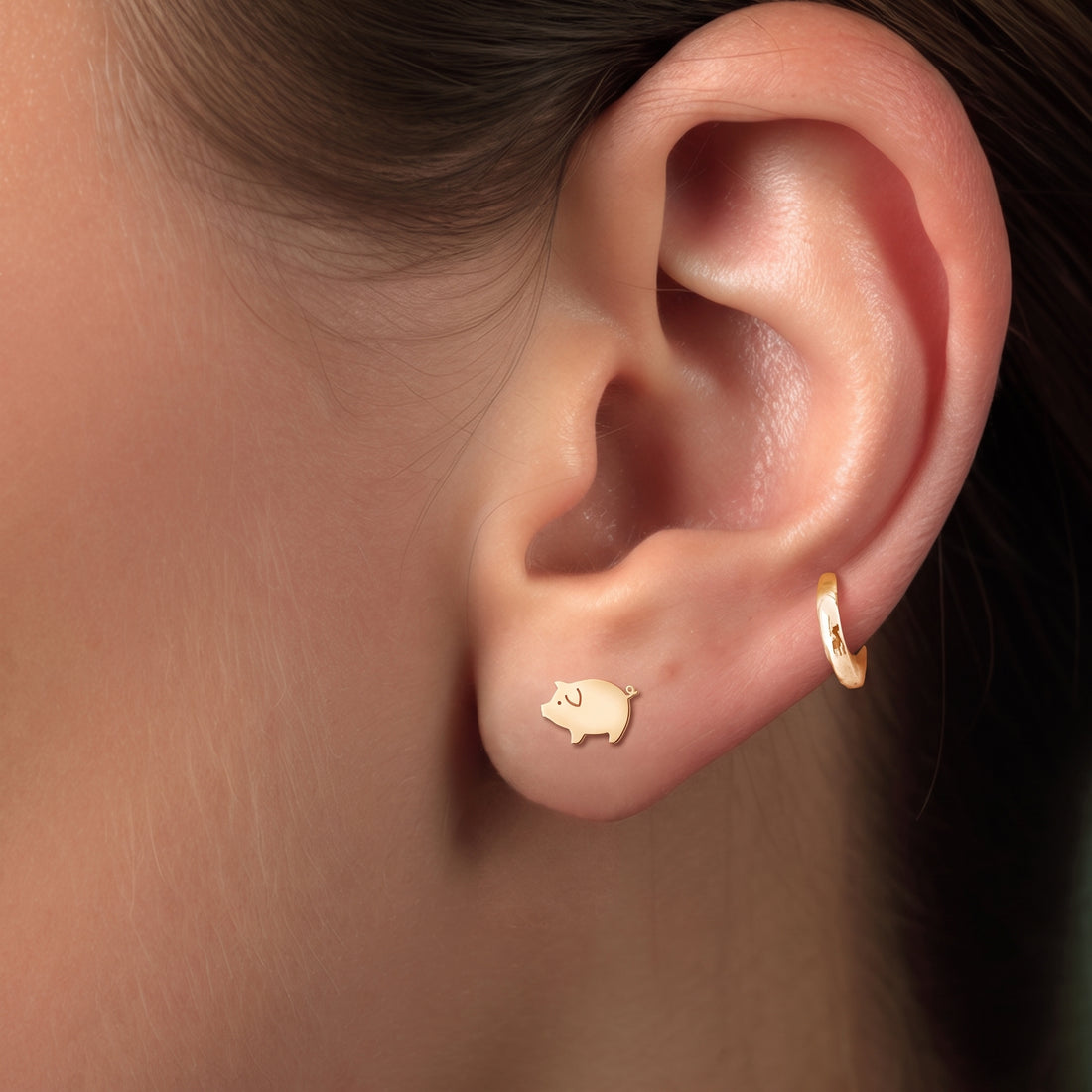 Curled Pig Stud Earrings
