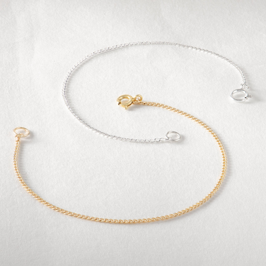 Gold Curb Chain Bracelet