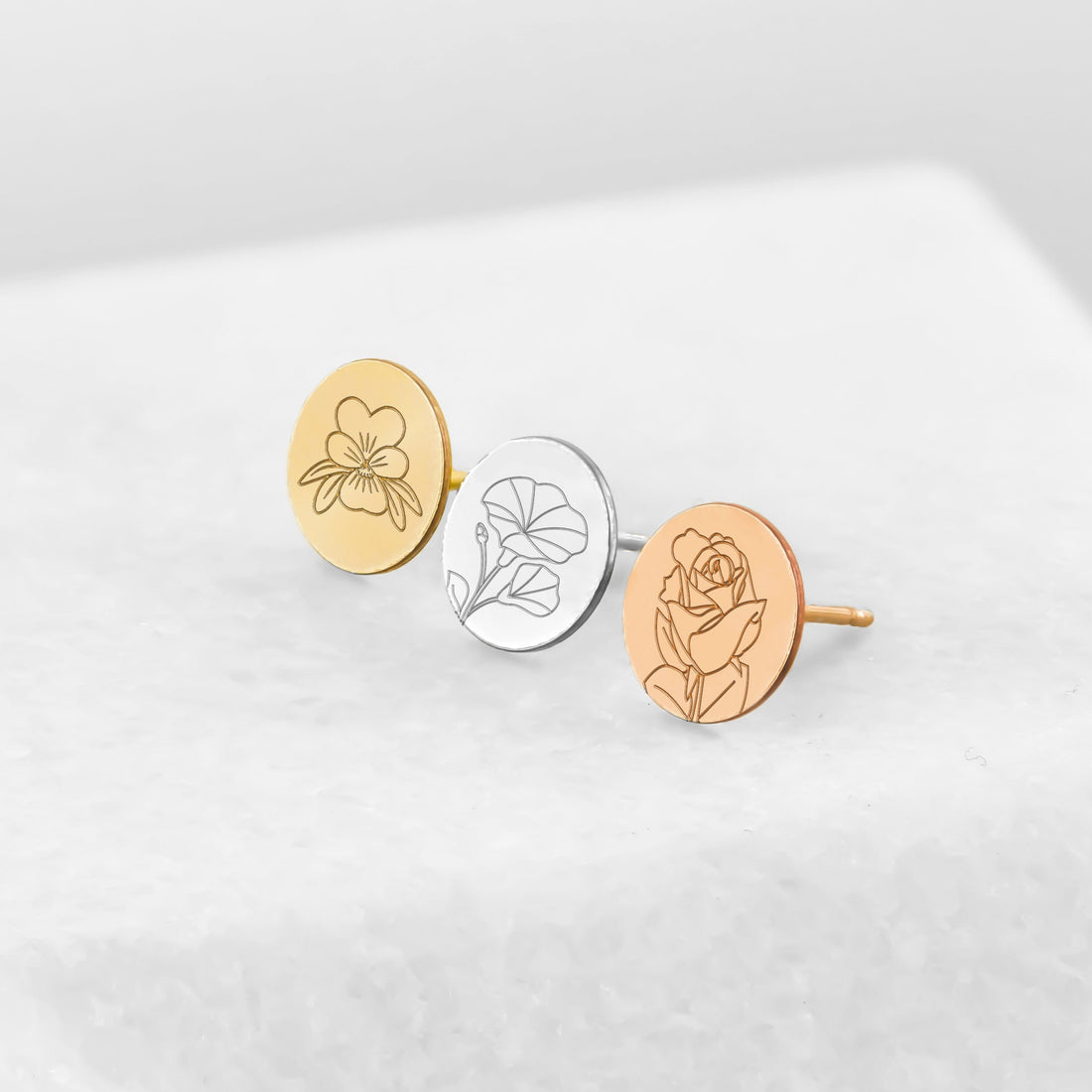 April Daisy Disc Stud Earrings