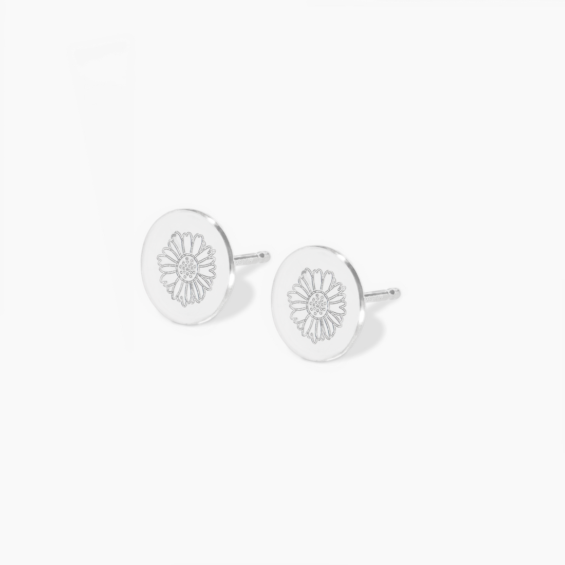 April Daisy Disc Stud Earrings