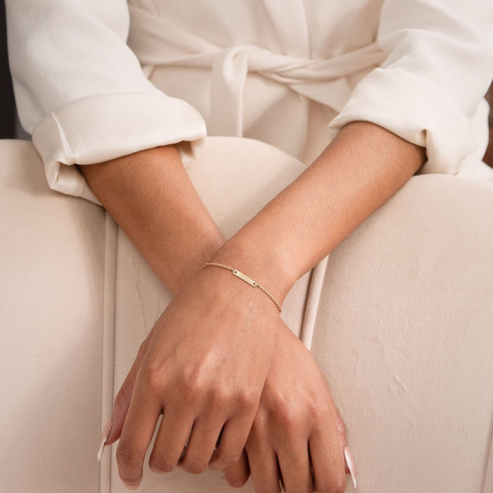 Tiny Bar Bracelet