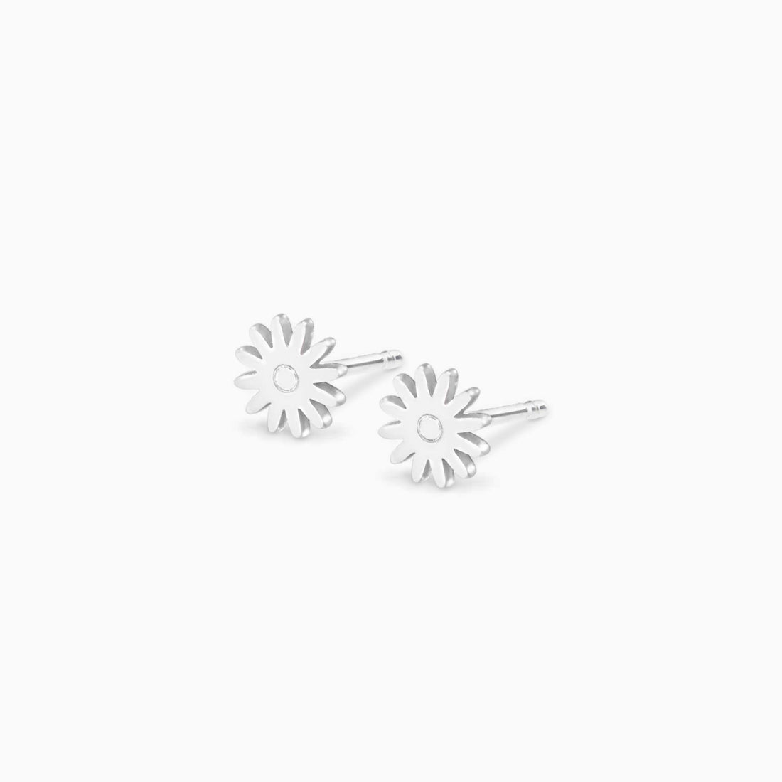 Daisy Flower Stud Earrings